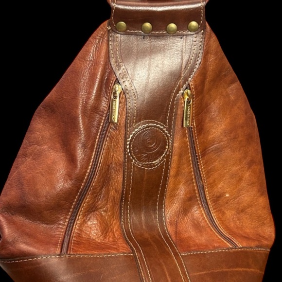 Vintage High Quality Italian Crafted Leather Cross Body Satchel by Andrea ITALY